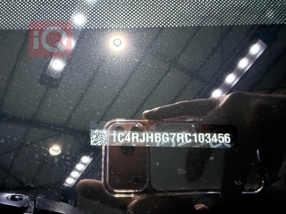 جيب جراند شيروكي